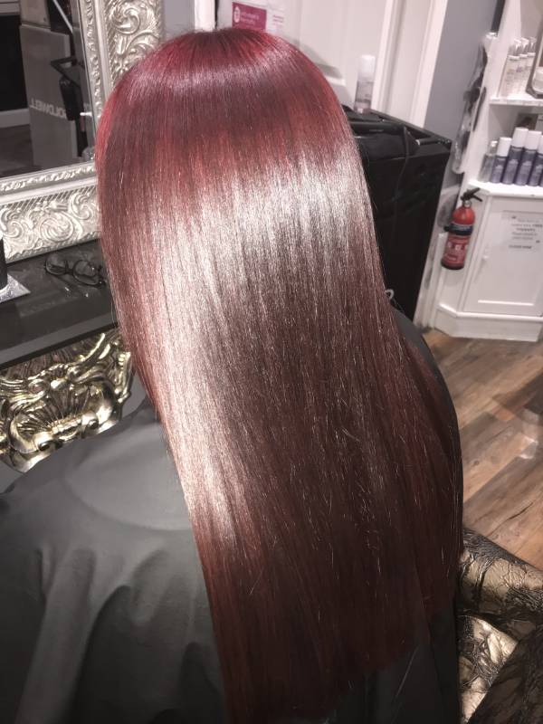 shiny long red hair